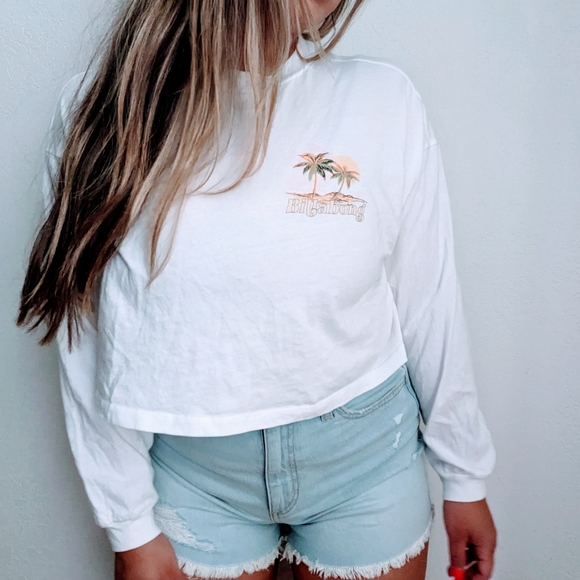 Billabong Tops - Billabong Cropped "This must be the place" White Long Sleeve Tee Shirt